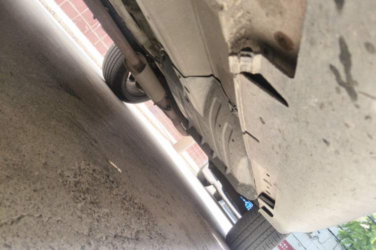 Used Kia Sportage R 2012 2.0L Automatic Two-Wheel Drive NAVI Chassis Front Left