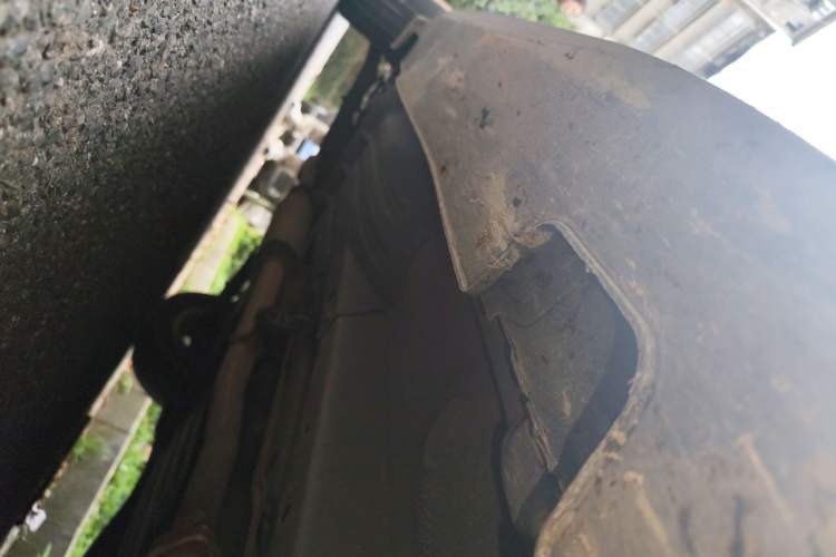 Used Kia Sportage R 2012 2.0L Automatic Two-Wheel Drive GLS Chassis Front Right