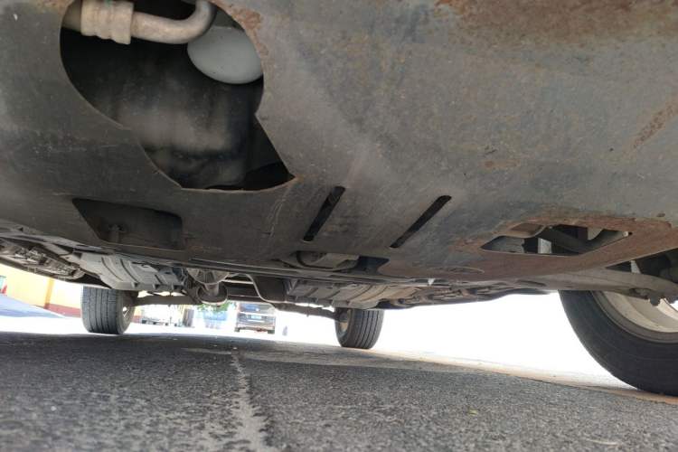 Used Kia Sportage R 2012 2.0L Automatic Two-Wheel Drive GLS Chassis Front