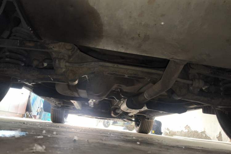 Used Kia Sportage R 2012 2.0L Automatic Two-Wheel Drive NAVI Chassis Rear