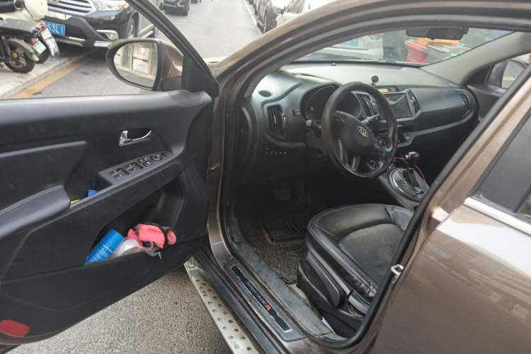 Used Kia Sportage R 2012 2.0L Automatic 4x4 GLS Driver Seat