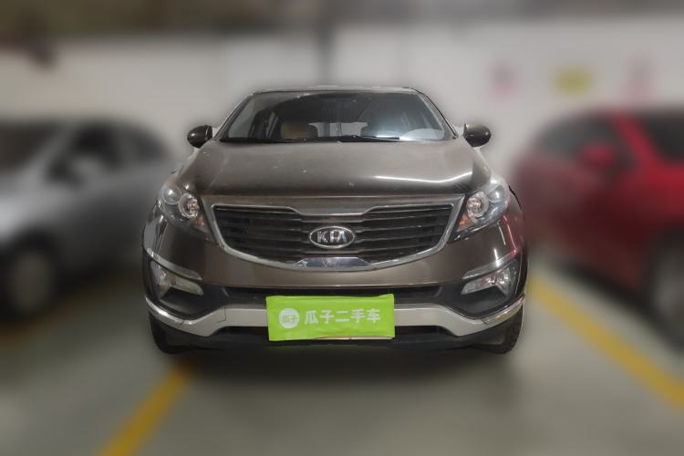 Used Kia Sportage R 2012 2.0L Manual Two-Wheel Drive GL Trim Front