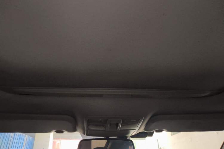 Used Kia Sportage R 2012 2.0L Automatic Two-Wheel Drive NAVI Headliner
