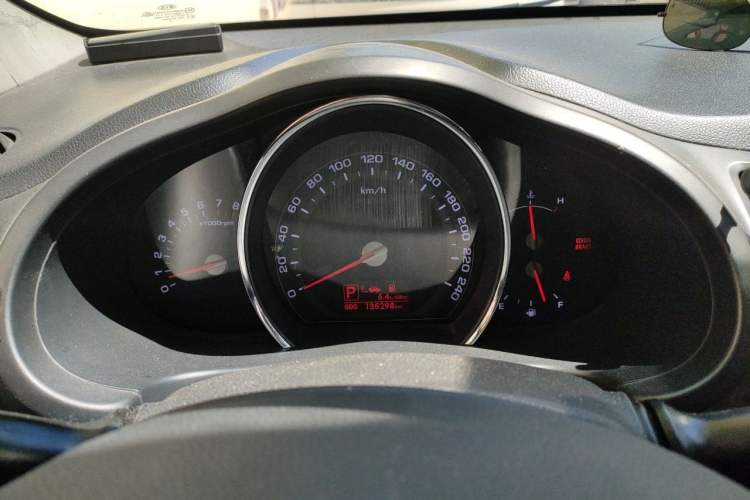 Used Kia Sportage R 2012 2.0L Automatic Two-Wheel Drive GLS Instrument Cluster