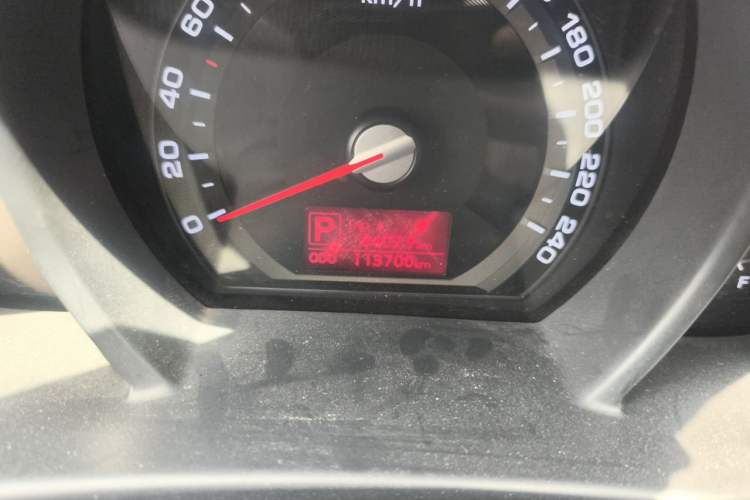 Used Kia Sportage R 2012 2.0L Automatic Two-Wheel Drive GL Trim Odometer Close Up