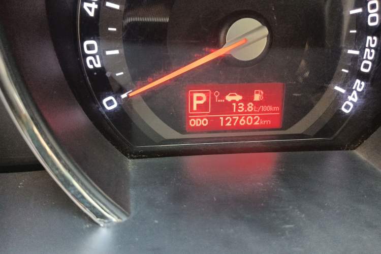 Used Kia Sportage R 2012 2.0L Automatic 4x4 GLS Odometer Close Up