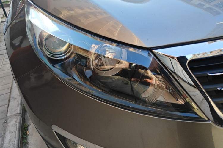 Used Kia Sportage R 2012 2.0L Automatic Two-Wheel Drive NAVI Right Front Headlight
