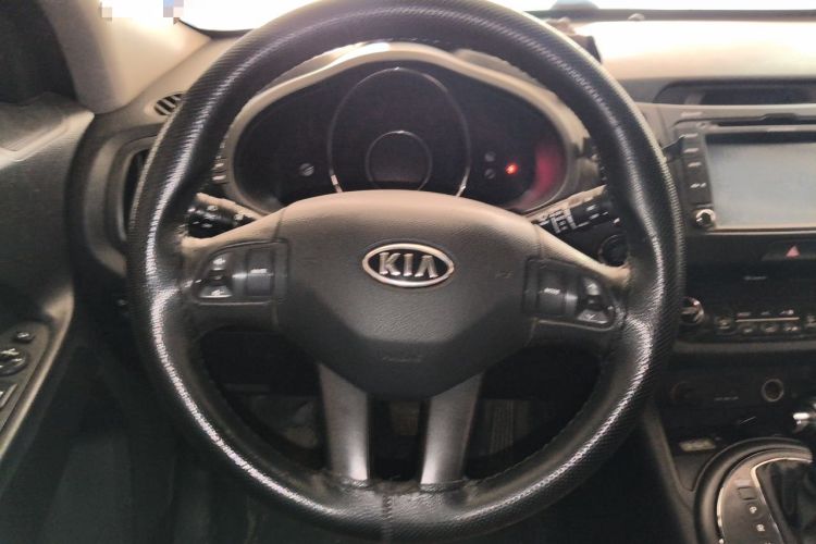 Used Kia Sportage R 2012 2.0L Automatic Two-Wheel Drive NAVI Steering Wheel
