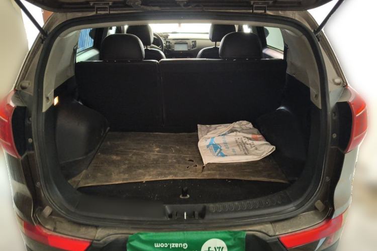 Used Kia Sportage R 2012 2.0L Automatic Two-Wheel Drive NAVI Trunk