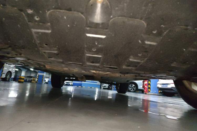 Used Kia Sportage R 2012 2.0L Automatic Two-Wheel Drive GLS Chassis Front