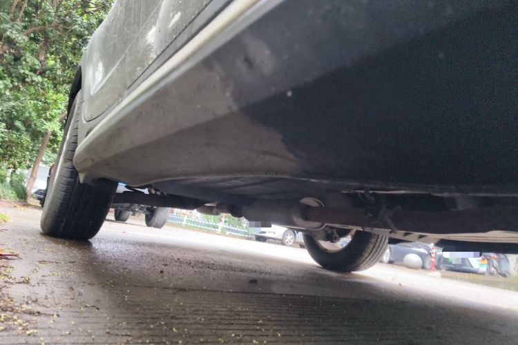Used Kia Sportage R 2012 2.0L Automatic Two-Wheel Drive GLS Chassis Front Right