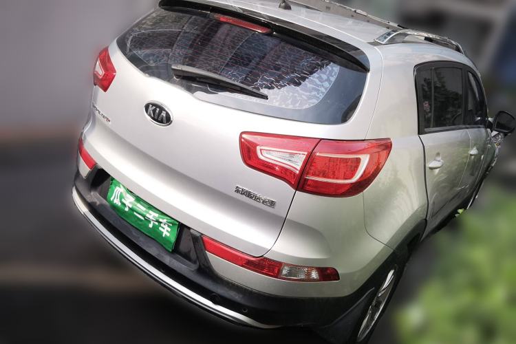 Used Kia Sportage R 2012 2.0L Automatic Two-Wheel Drive GLS Exterior 5