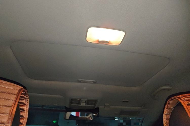 Used Kia Sportage R 2012 2.0L Automatic Two-Wheel Drive GLS Headliner