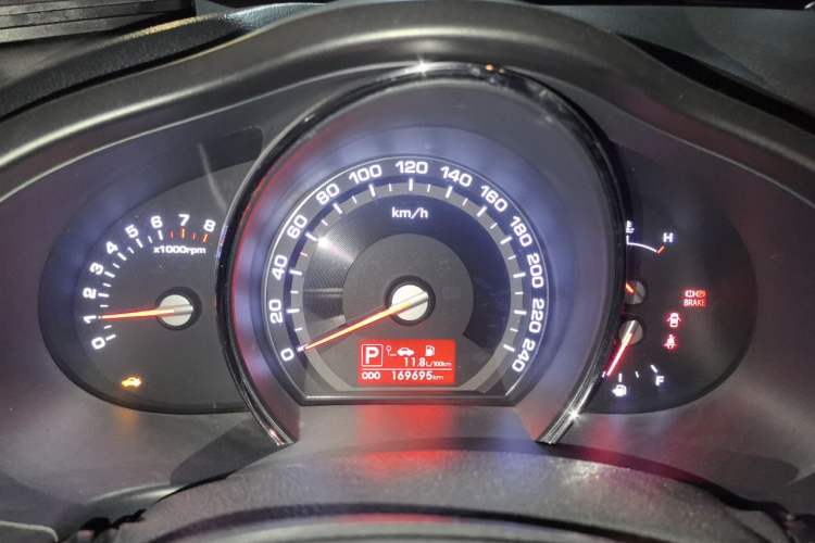 Used Kia Sportage R 2012 2.0L Automatic Two-Wheel Drive NAVI Instrument Cluster