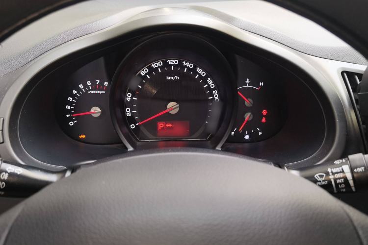 Used Kia Sportage R 2012 2.0L Automatic Two-Wheel Drive GLS Instrument Cluster