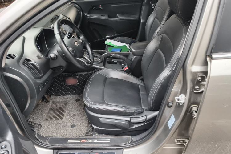 Used Kia Sportage R 2012 2.0L Automatic Two-Wheel Drive GLS Left Front Seat