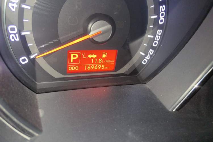 Used Kia Sportage R 2012 2.0L Automatic Two-Wheel Drive NAVI Odometer Close Up