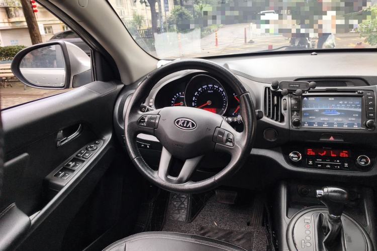 Used Kia Sportage R 2012 2.0L Automatic Two-Wheel Drive GLS Steering Wheel