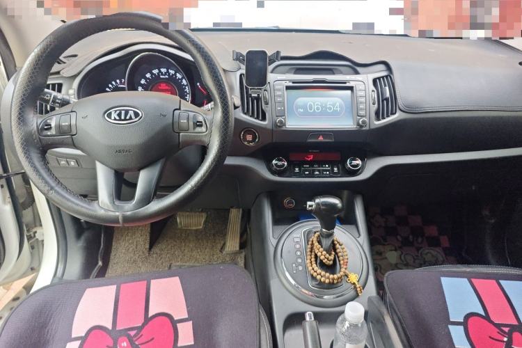 Used Kia Sportage R 2012 2.0L Automatic Two-Wheel Drive NAVI Center Console