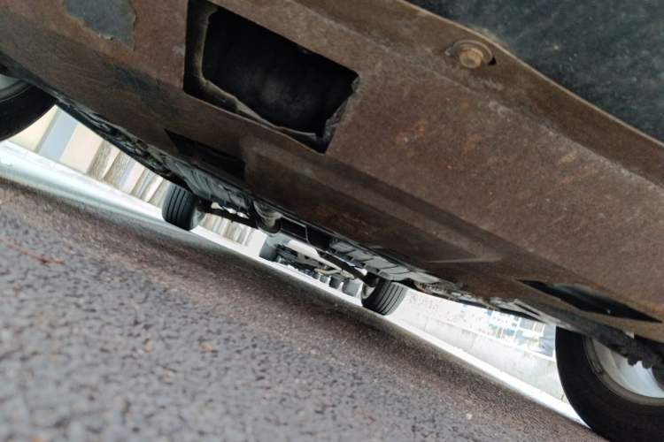Used Kia Sportage R 2012 2.0L Automatic Two-Wheel Drive GLS Chassis Front