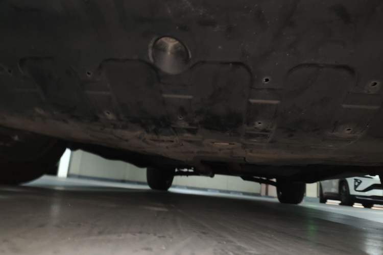 Used Kia Sportage R 2012 2.0L Automatic Two-Wheel Drive NAVI Chassis Front