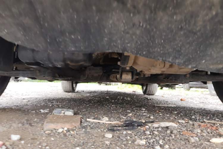 Used Kia Sportage R 2012 2.0L Automatic Two-Wheel Drive GLS Chassis Front