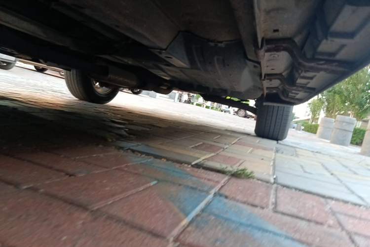Used Kia Sportage R 2012 2.0L Automatic Two-Wheel Drive GLS Chassis Front Left