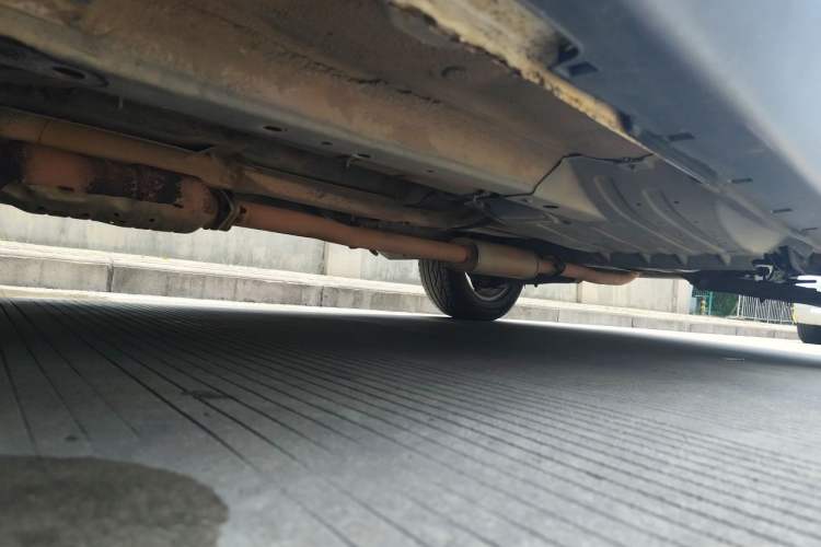 Used Kia Sportage R 2012 2.0L Automatic Two-Wheel Drive GLS Chassis Front Left