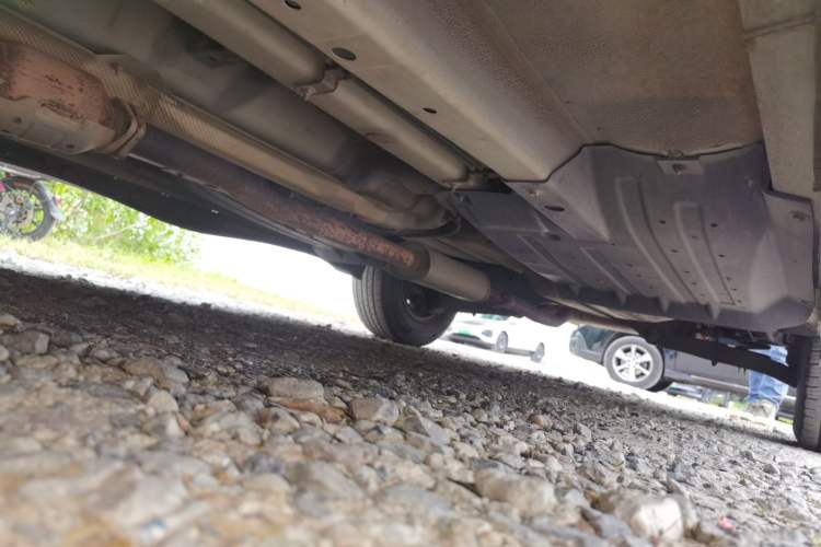 Used Kia Sportage R 2012 2.0L Automatic Two-Wheel Drive GL Trim Chassis Front Left