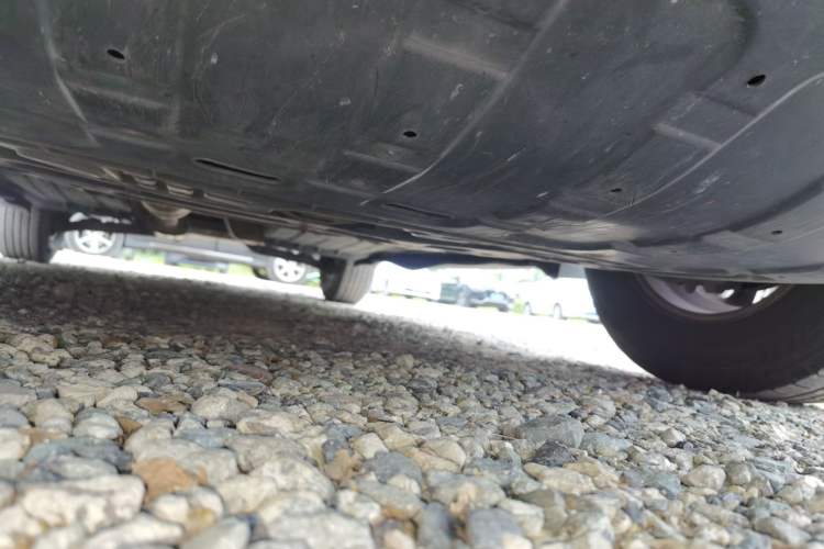 Used Kia Sportage R 2012 2.0L Automatic Two-Wheel Drive GL Trim Chassis Front