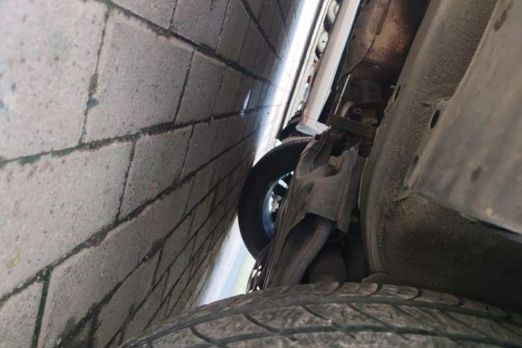 Used Kia Sportage R 2012 2.0L Automatic Two-Wheel Drive GLS Chassis Front Right