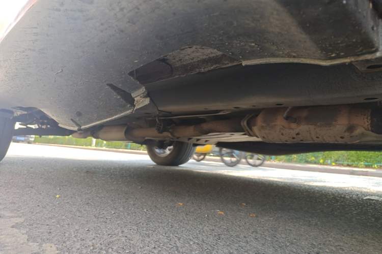 Used Kia Sportage R 2012 2.0L Automatic Two-Wheel Drive GLS Chassis Front Right