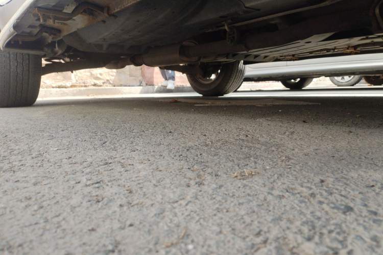 Used Kia Sportage R 2012 2.0L Automatic Two-Wheel Drive GL Trim Chassis Front Right