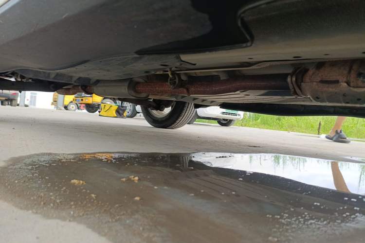 Used Kia Sportage R 2012 2.0L Automatic Two-Wheel Drive GLS Chassis Front Right