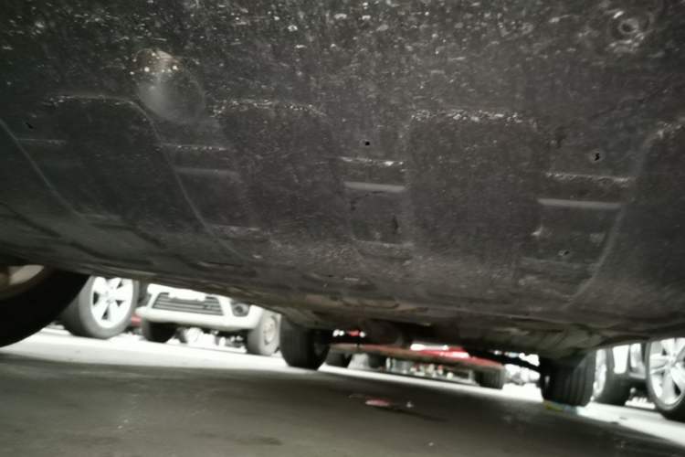 Used Kia Sportage R 2012 2.0L Automatic Two-Wheel Drive GLS Chassis Front