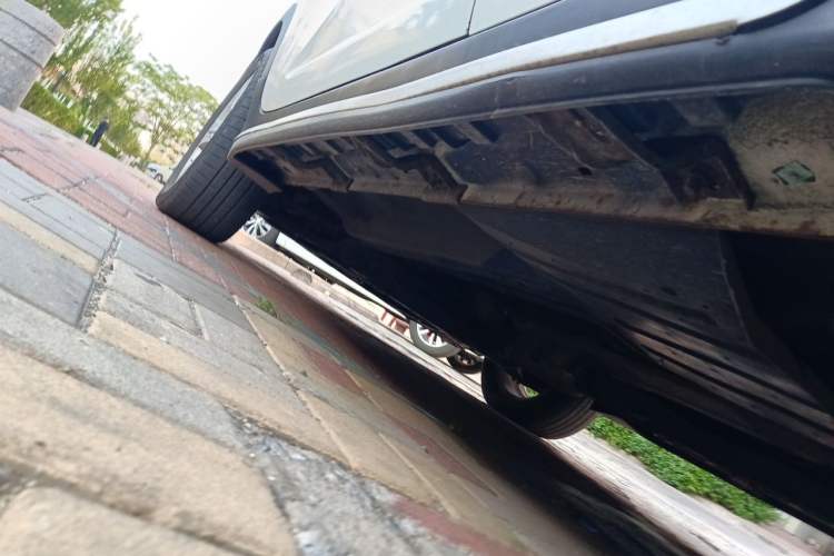 Used Kia Sportage R 2012 2.0L Automatic Two-Wheel Drive GLS Chassis Rear Left