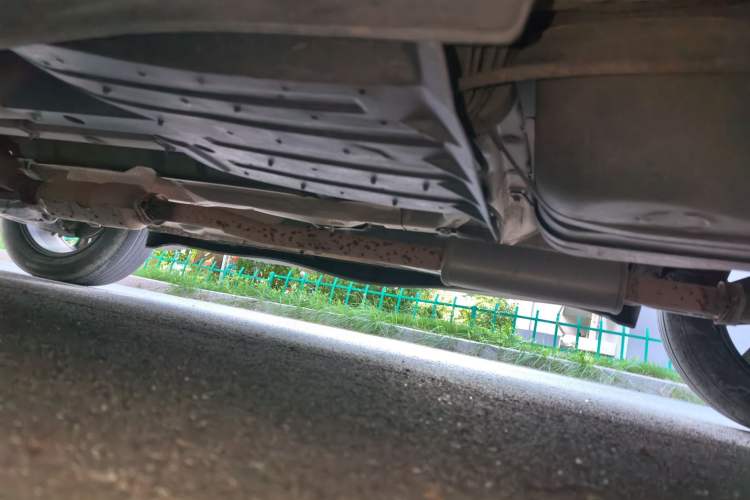 Used Kia Sportage R 2012 2.0L Automatic Two-Wheel Drive NAVI Chassis Rear Left