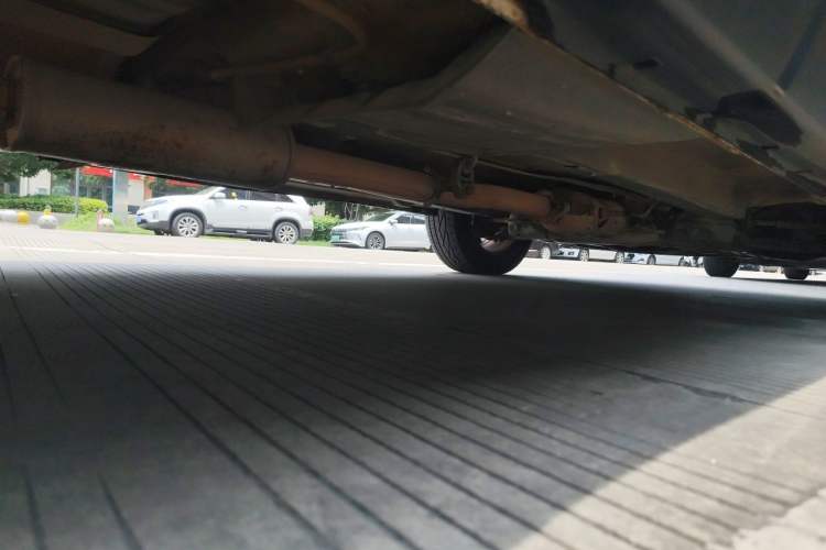 Used Kia Sportage R 2012 2.0L Automatic Two-Wheel Drive GLS Chassis Rear Right