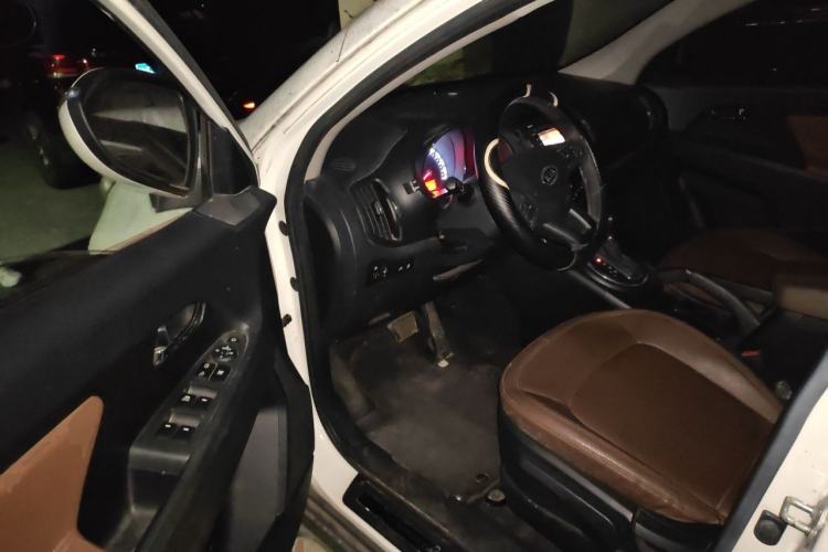 Used Kia Sportage R 2012 2.0L Automatic Two-Wheel Drive GLS Driver Seat