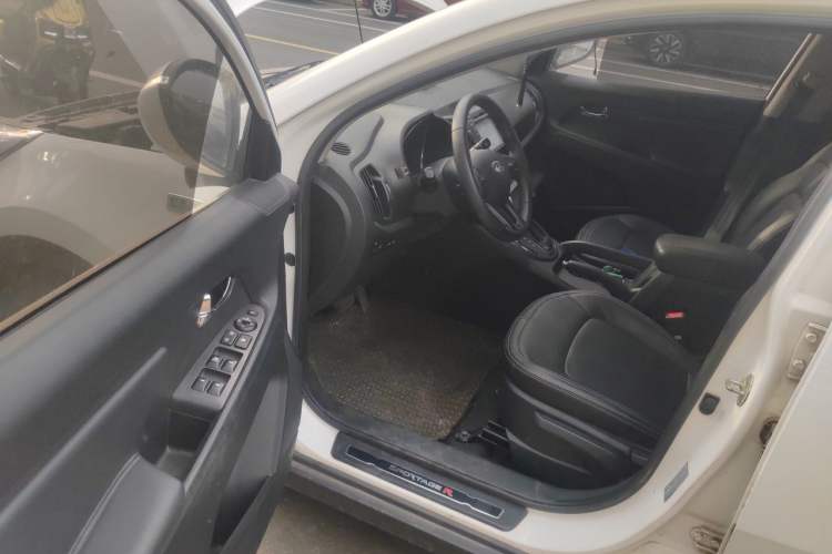 Used Kia Sportage R 2012 2.0L Automatic Two-Wheel Drive NAVI Driver Seat
