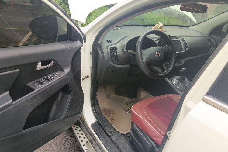 Used Kia Sportage R 2012 2.0L Automatic Two-Wheel Drive GL Trim Driver Seat