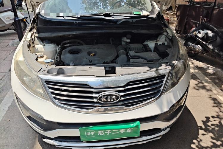 Used Kia Sportage R 2012 2.0L Automatic Two-Wheel Drive GLS Engine Bay