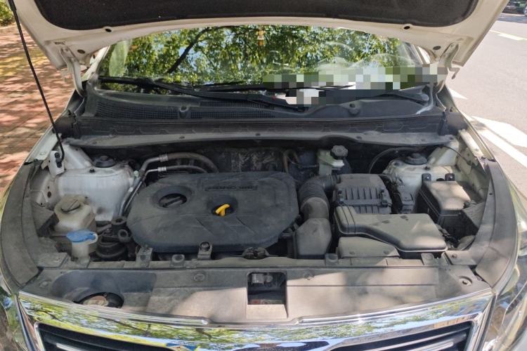 Used Kia Sportage R 2012 2.0L Automatic Two-Wheel Drive GLS Engine Bay