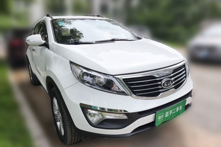 Used Kia Sportage R 2012 2.0L Automatic Two-Wheel Drive GLS Front Right 45 Deg