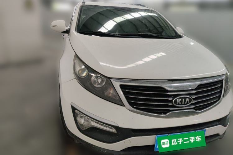 Used Kia Sportage R 2012 2.0L Automatic Two-Wheel Drive GLS Front Right 45 Deg