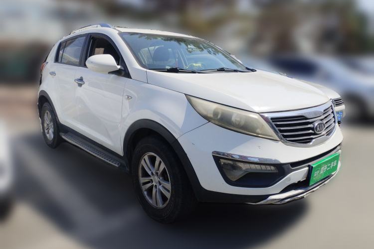 Used Kia Sportage R 2012 2.0L Automatic Two-Wheel Drive GL Trim Front Right 45 Deg