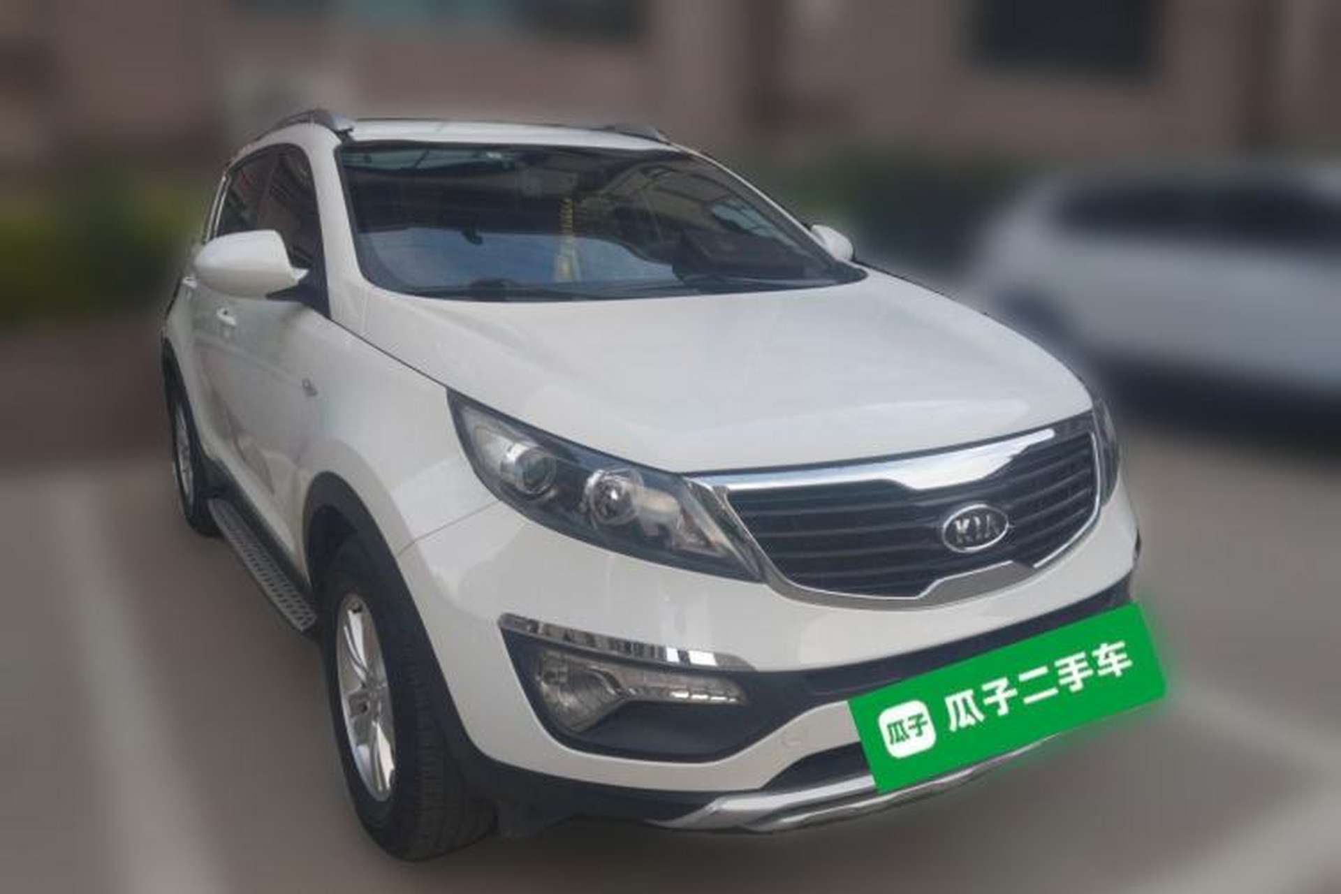 Used Kia Sportage R 2012 2.0L Manual Two-Wheel Drive GL Trim Front Right 45 Deg