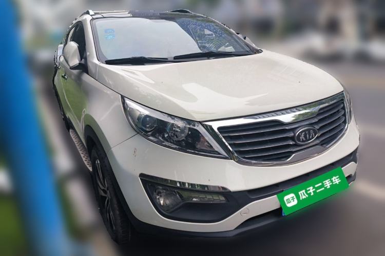 Used Kia Sportage R 2012 2.0L Automatic Two-Wheel Drive NAVI Front Right 45 Deg