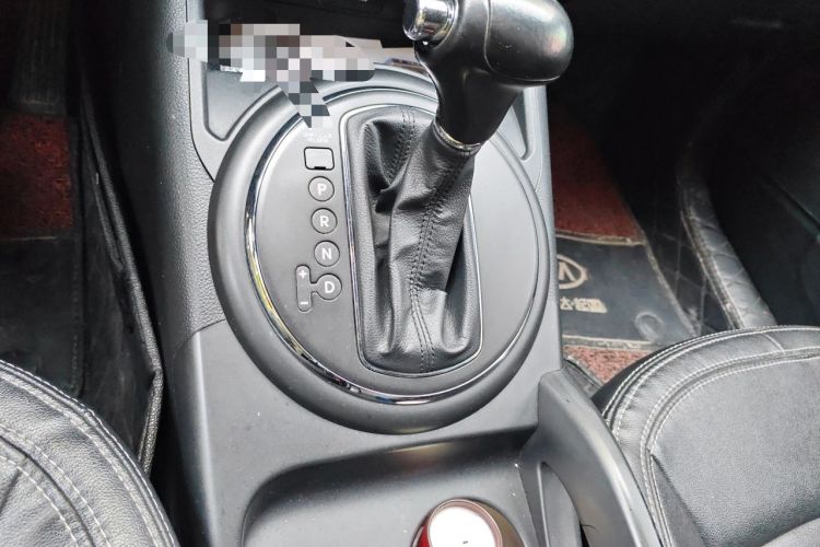Used Kia Sportage R 2012 2.0L Automatic Two-Wheel Drive NAVI Gear Lever