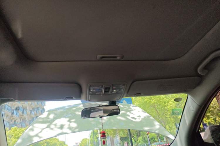 Used Kia Sportage R 2012 2.0L Automatic Two-Wheel Drive GLS Headliner